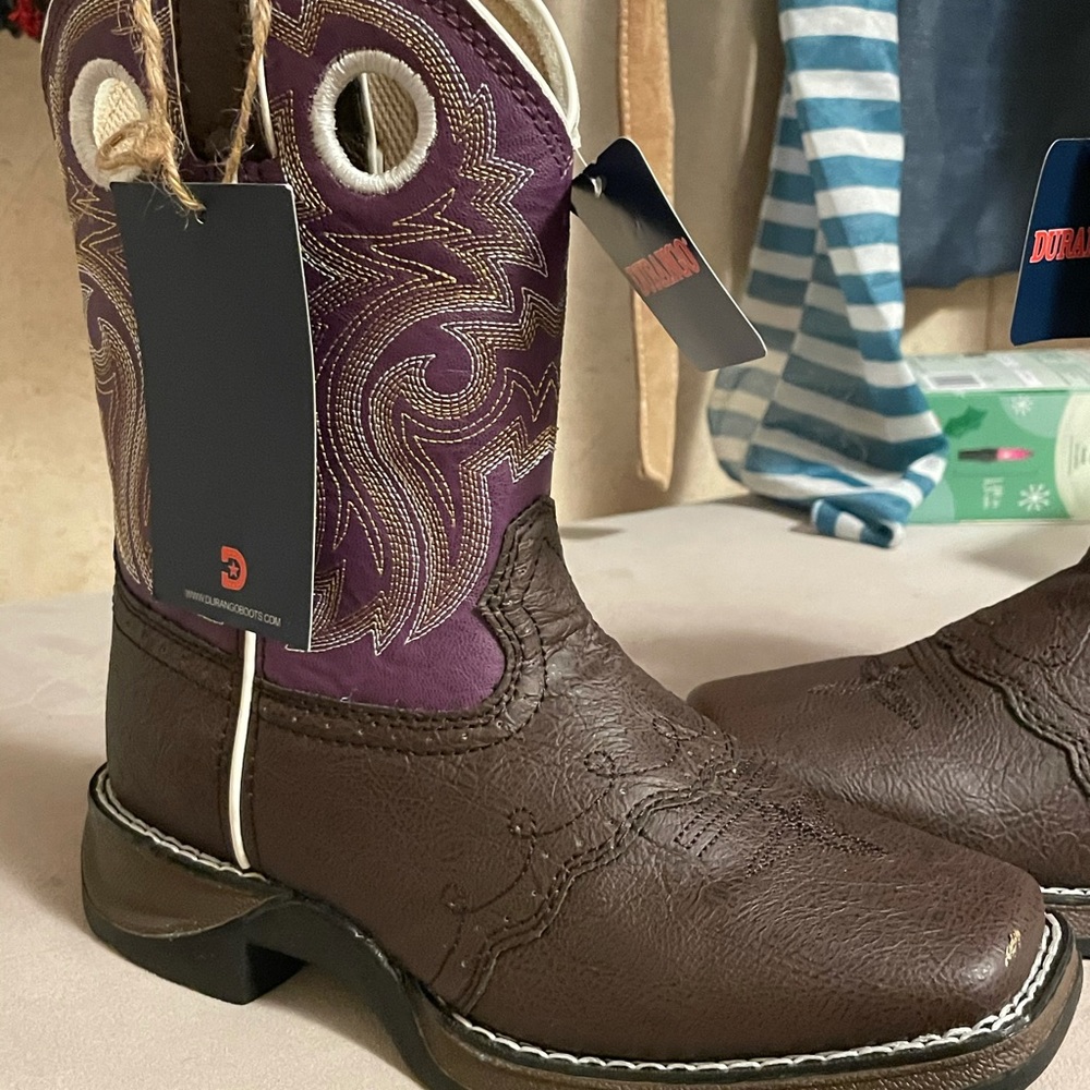 Kids size 2 new boots Durango’s